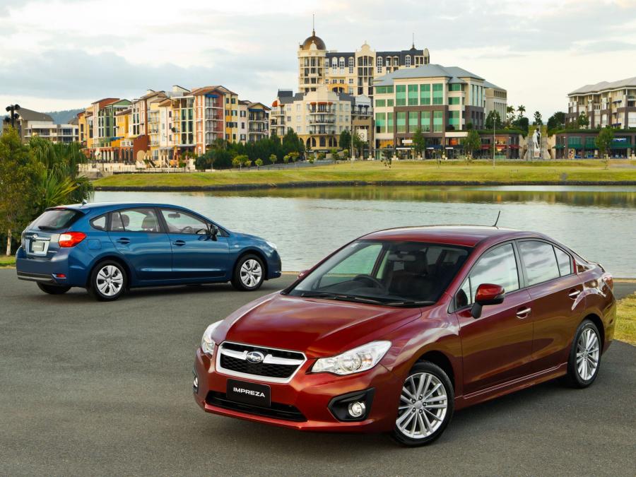  Subaru Impreza Hatchback 2015 года  (US) (фото 3 из 4)